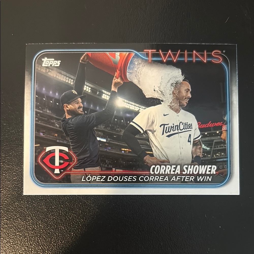 Topps Minnesota Twins Correa Shower Card